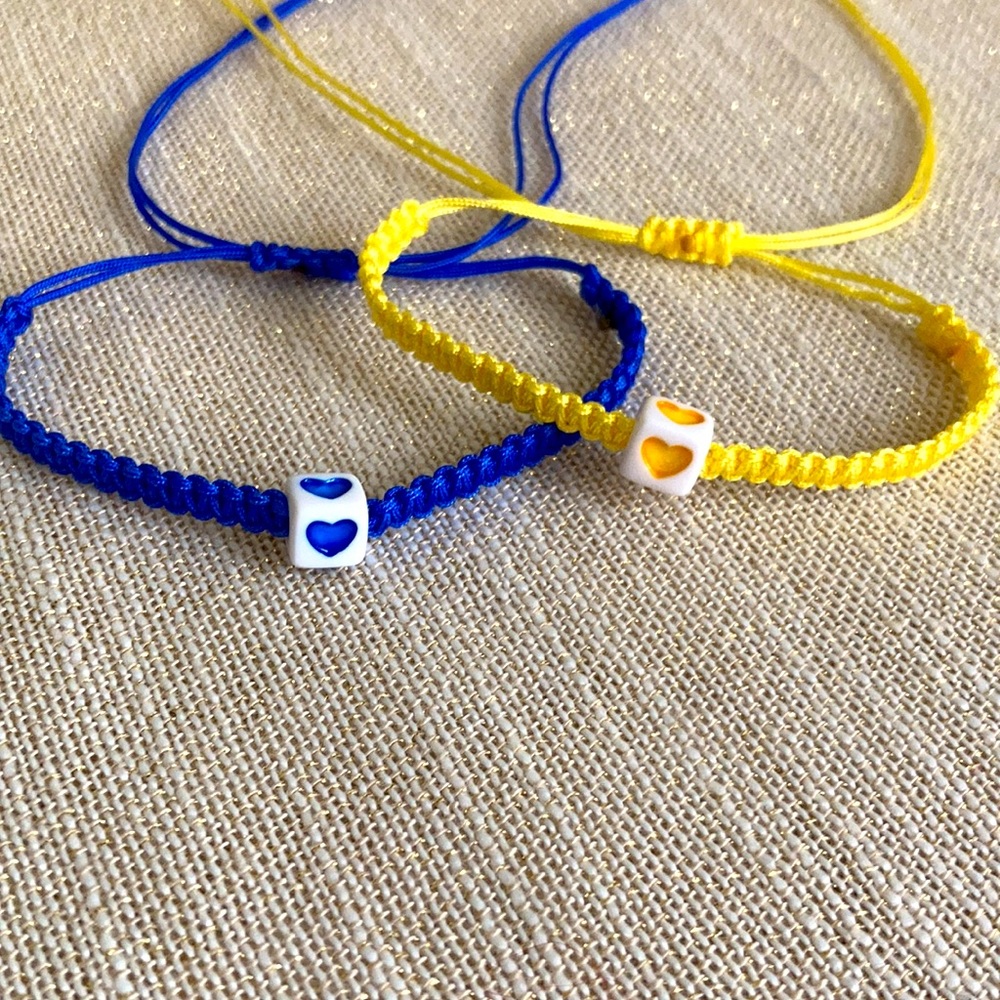 NWT 2 Children Heart Macrame Friendship Bracelets
